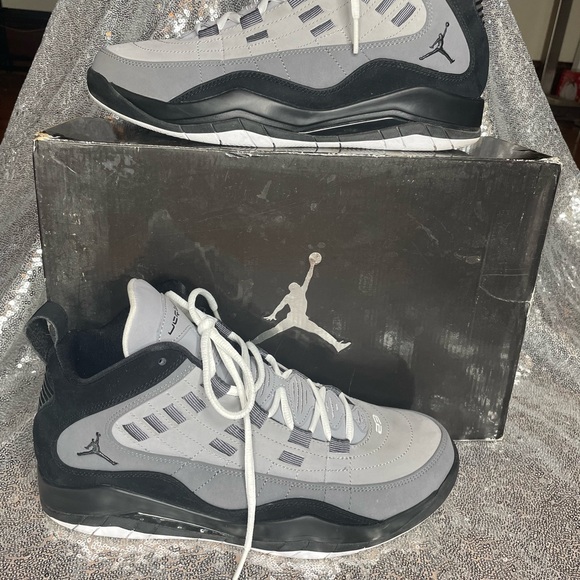 Men Jordan - Picture 4 of 8